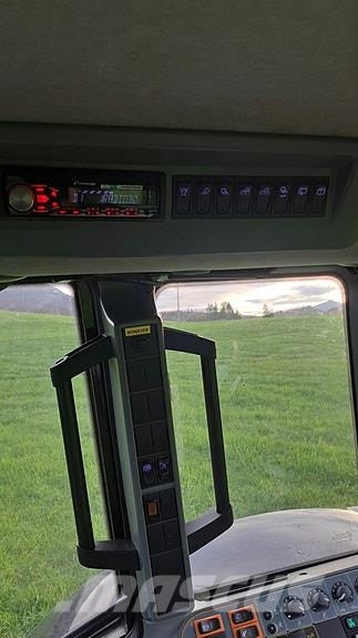 Valtra N163D Traktori