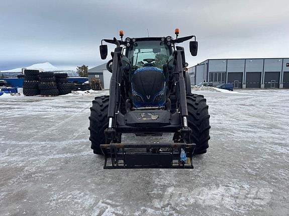 Valtra N174 Tratores Agrícolas usados
