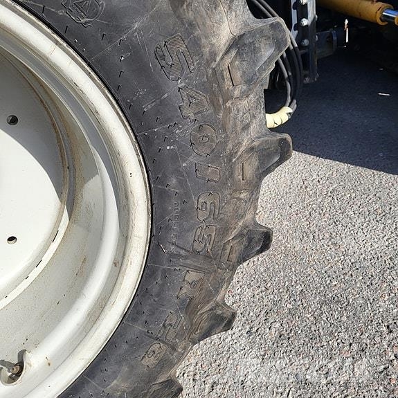 Valtra N174 Direct الجرارات