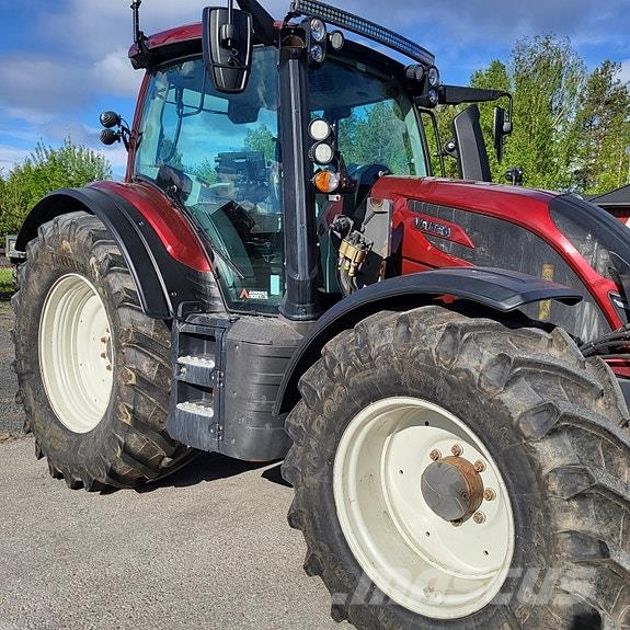 Valtra N174 Direct الجرارات