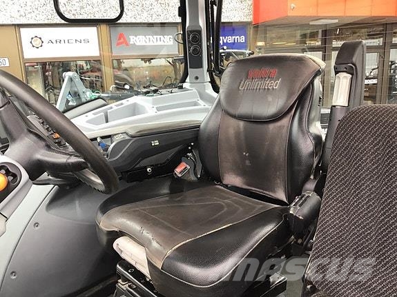 Valtra N174DST med laster og fronthydraulikk! Tratores Agrícolas usados