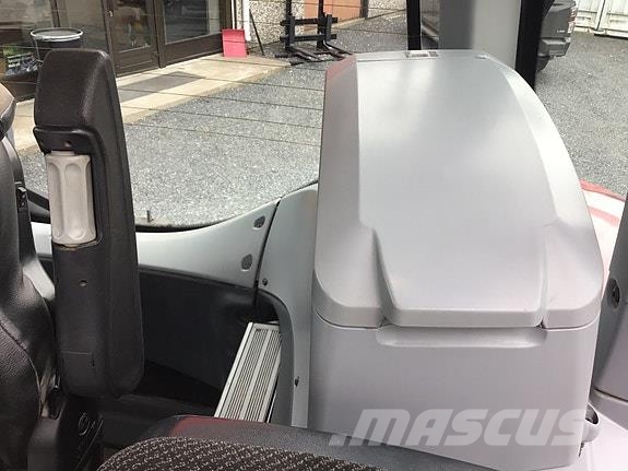 Valtra N174DST med laster og fronthydraulikk! Tratores Agrícolas usados