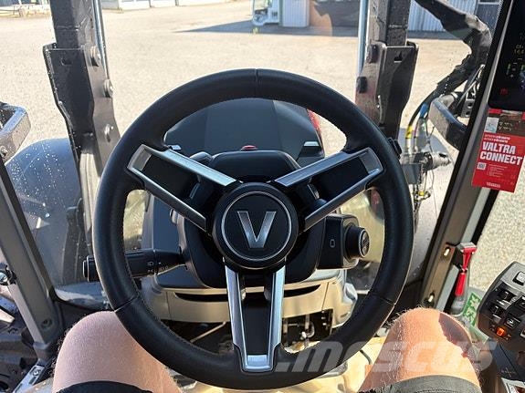 Valtra N175 Direct m/ laster og GPS – 2,99 % rente Traktorer