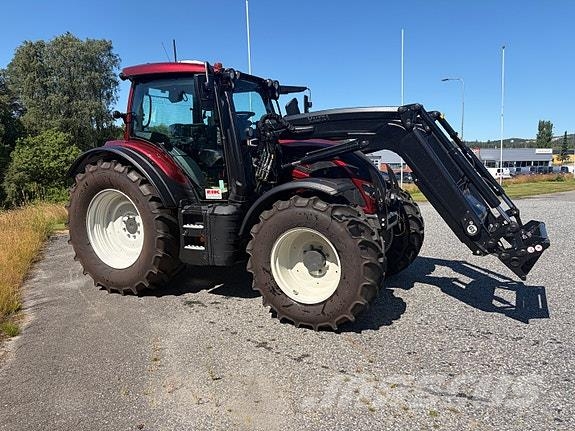 Valtra N175 Direct m/ laster og GPS – 2,99 % rente Traktorer