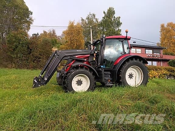 Valtra N175D – TwinTrac! – Trinnløs – Frontlaster – Front Traktoren