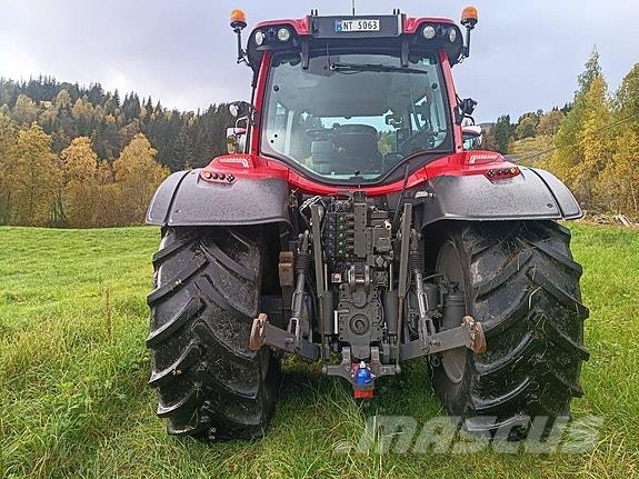 Valtra N175D – TwinTrac! – Trinnløs – Frontlaster – Front Traktoren