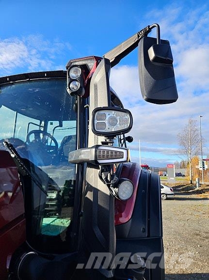 Valtra Q285 الجرارات