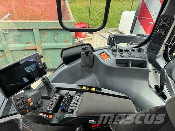 Valtra Q305 拖拉机/农用车