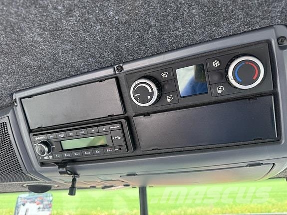 Valtra Q305 拖拉机/农用车