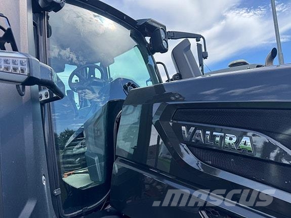 Valtra Q305 拖拉机/农用车