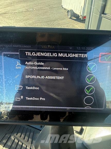 Valtra Q305 Traktorer