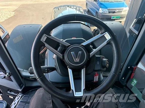 Valtra Q305 CVT 5år rentekampanje Tractors