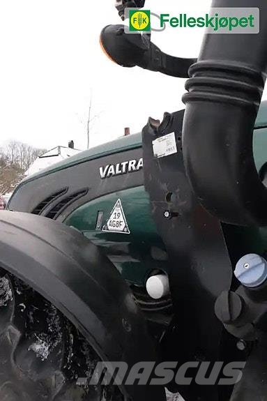 Valtra T 153 Traktorji