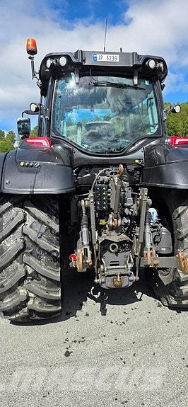 Valtra T174ED Tractores