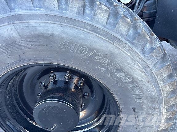 Valtra T202 Tractores