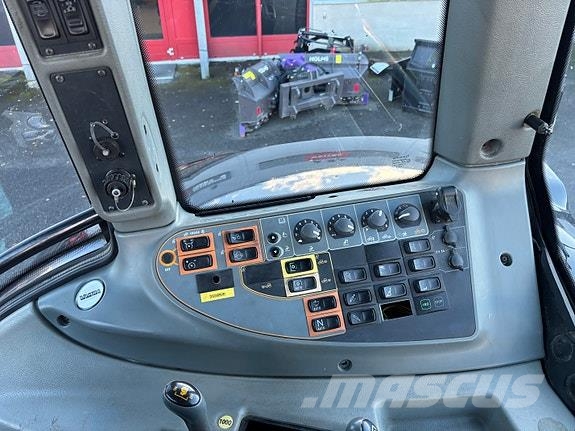 Valtra T202 Tractores