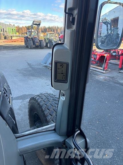Valtra T202 Tractores