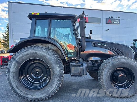 Valtra T202 Tractores