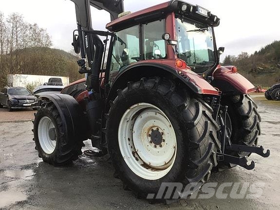 Valtra T203D Traktori