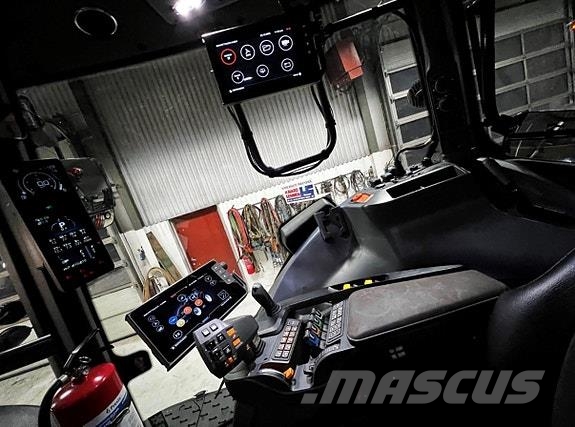 Valtra T215 Direct Unlimited Traktori