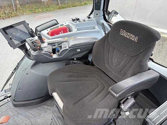 Valtra T234 Traktorer