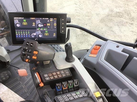 Valtra T234D m/TWIN TRAC Traktoren