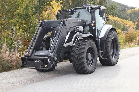 Valtra T235 Tratores Agrícolas usados
