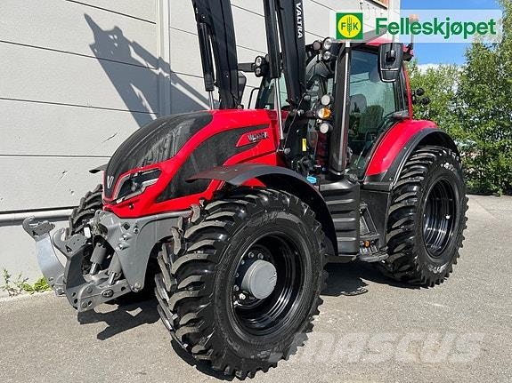 Valtra T235 Active Tractoare