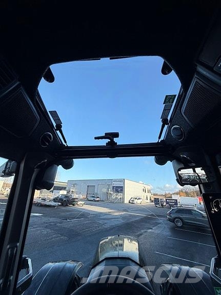 Valtra T235 D ST m/gps og fronthydraulikk Traktorer