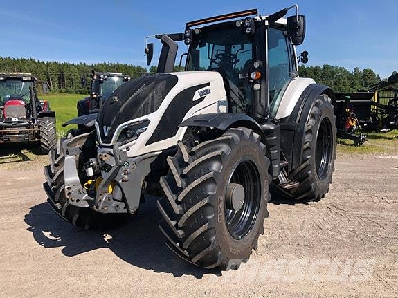 Valtra T235 Direct. GPS/ autostyring klargjort. Tractores