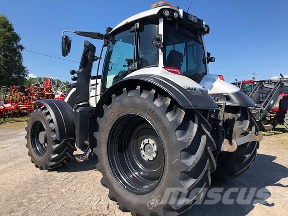 Valtra T235 Direct. GPS/ autostyring klargjort. Tractores
