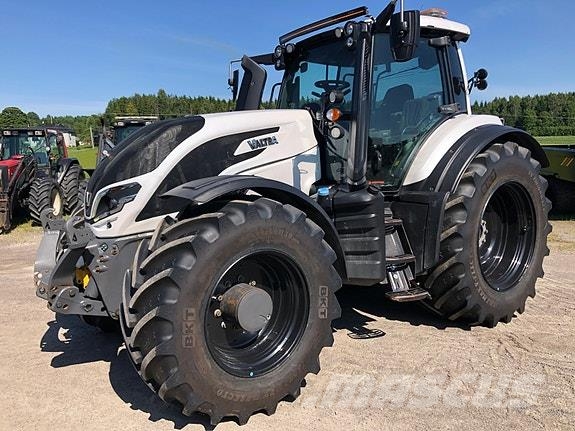 Valtra T235 Direct. GPS/ autostyring klargjort. Tractores