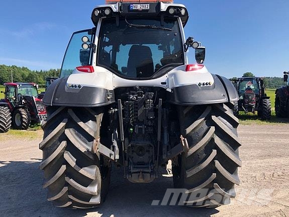 Valtra T235 Direct. GPS/ autostyring klargjort. Tractores