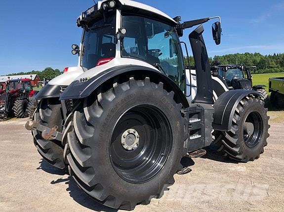 Valtra T235 Direct. GPS/ autostyring klargjort. Tractores