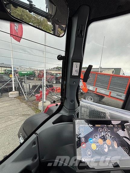 Valtra T235 Direct, RTK GPS, Twin-Trac og laster, fronthy 拖拉机/农用车