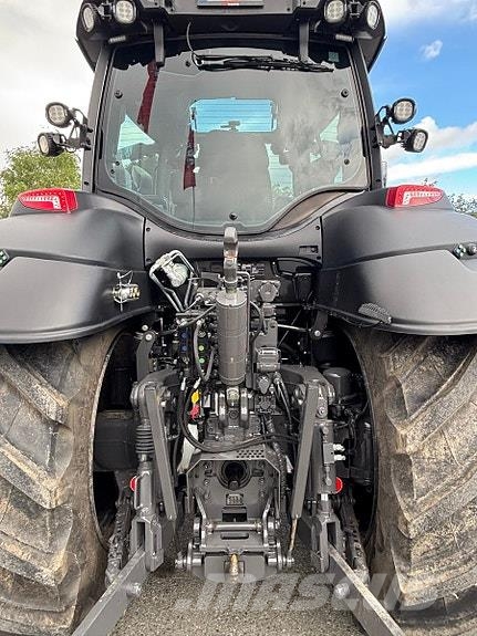 Valtra T235 Direct, RTK GPS, Twin-Trac og laster, fronthy 拖拉机/农用车
