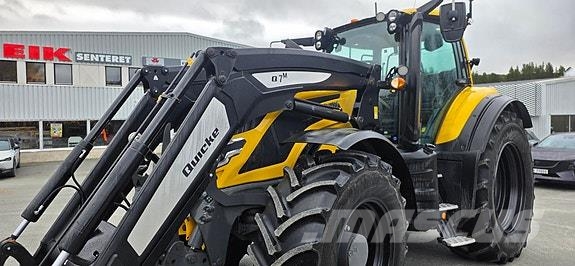 Valtra T235D Traktoriai