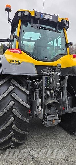 Valtra T235D Traktoriai