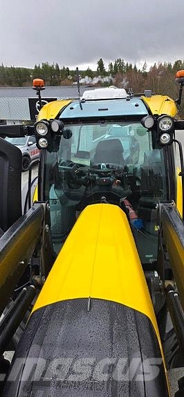 Valtra T235D Traktoriai