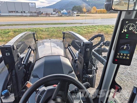 Valtra T235D ST Trattori