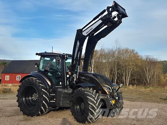 Valtra T235D ST Trattori