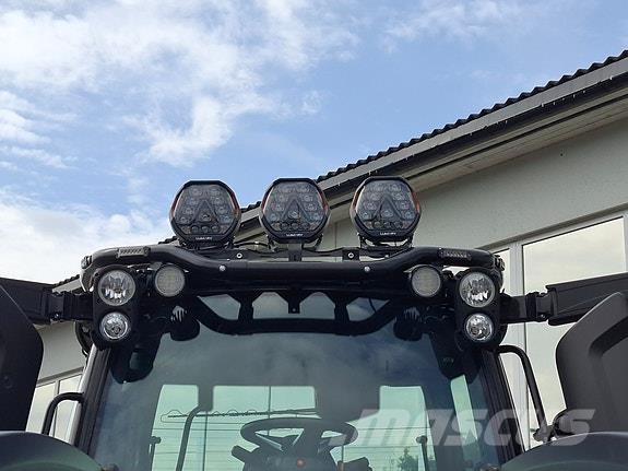 Valtra T235D Unlimited Трактори