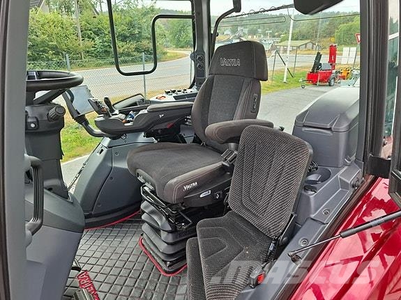Valtra T235D Unlimited Трактори