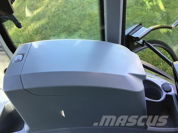 Valtra T235DST Traktorer