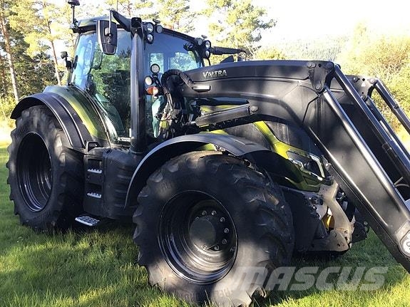 Valtra T235DST Traktorer