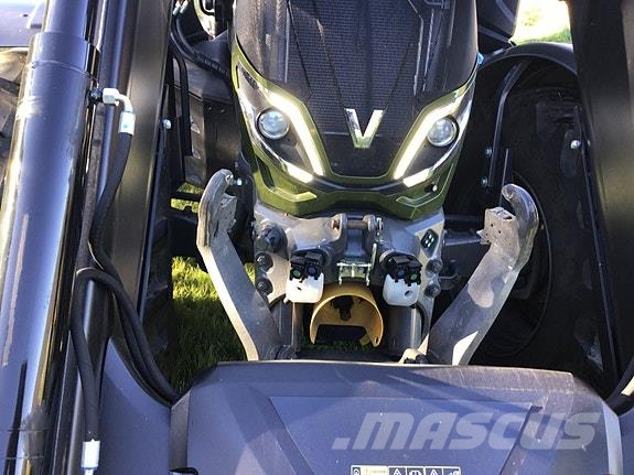 Valtra T235DST Traktorer