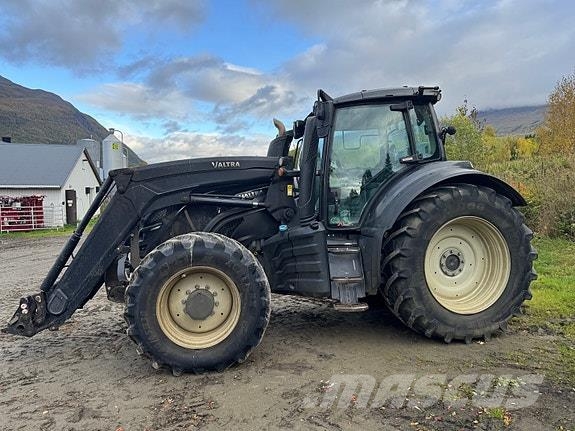 Valtra T254V Traktorer