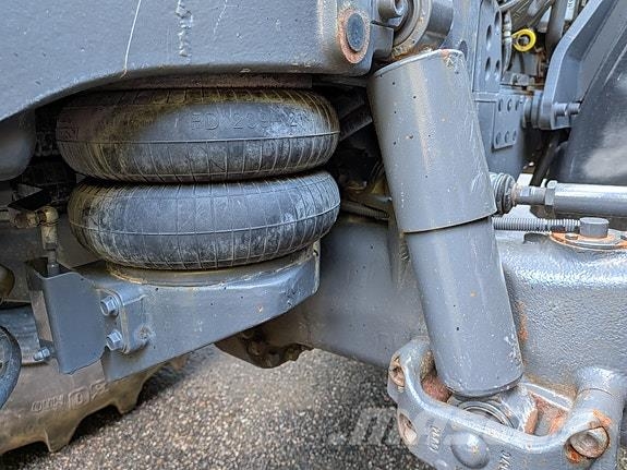 Valtra TRINNLØS | 5 100T | LASTER | FRONTHYDRAULIKK | LUF Traktorer