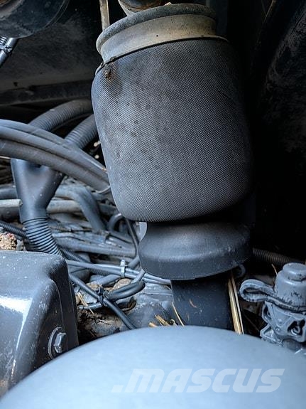Valtra TRINNLØS | 5 100T | LASTER | FRONTHYDRAULIKK | LUF Traktorer