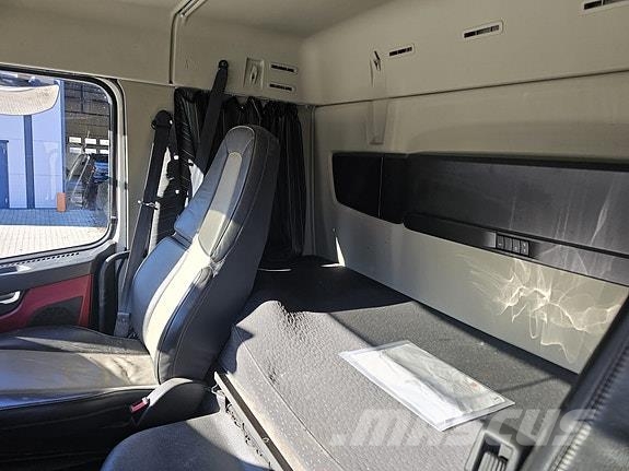 Volvo 540 FMX 6x4 tippbil med Alukasse Tipper trucks